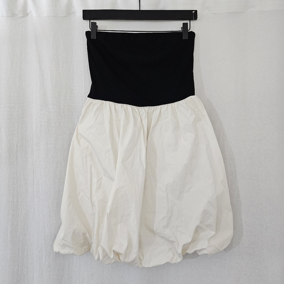 a new day Dresses & Skirts - A New Day Ribbed Tube Bubble Mini Dress in Black & Cream White Women's Size S